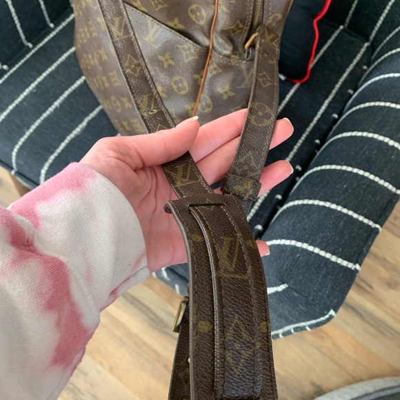 Louis Vuitton Marceau GM - Picture 7 of 14